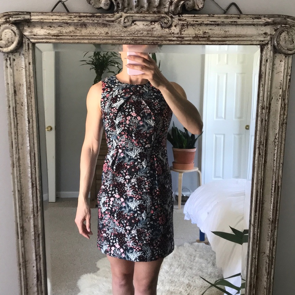 H&M embroidered fitted dress size 6